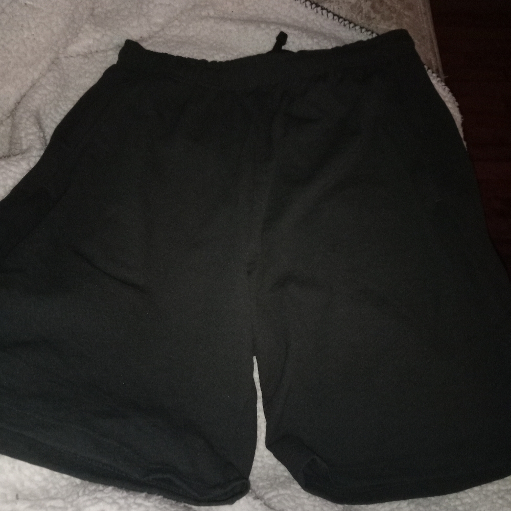 Athletic shorts